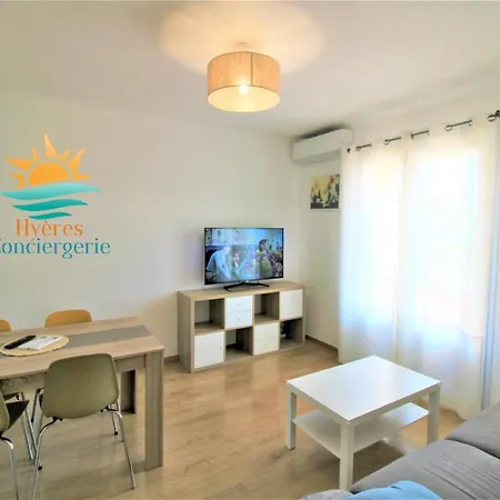 Apartamento T3-Les Iles- Clim/Pk-Hyeres Centre -Plage 10Min Hyères